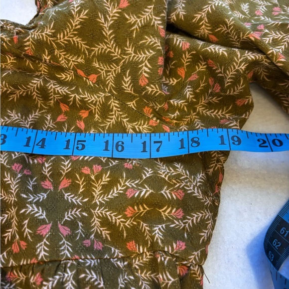 Universal Thread Floral Smocked Dress Large Olive Boho - Picture 6 of 12